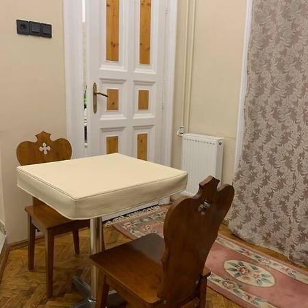 Central Location For One Person Budapest Eksteriør bilde
